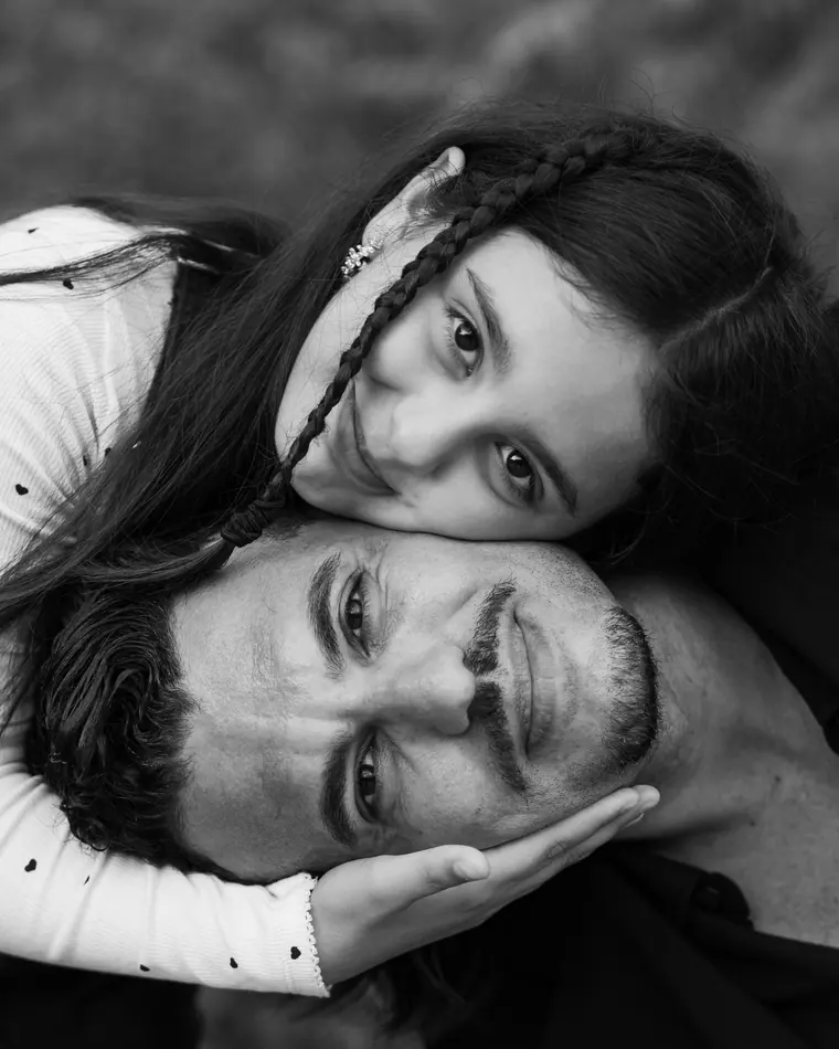Black and white couple photoshoot in Paris